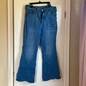 American Eagle Curvy Super High Rise Flare